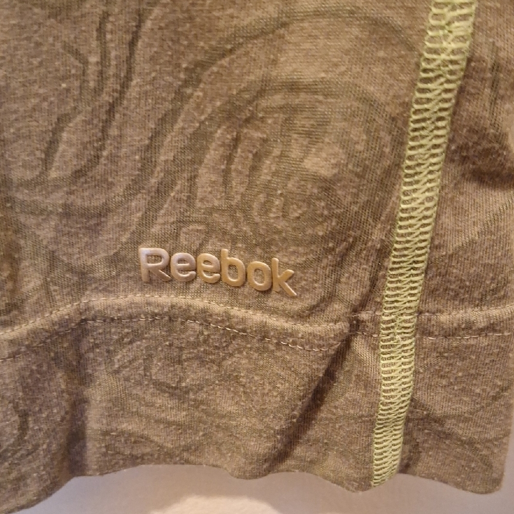 Reebok Women's Olive Green T-Shirt - Picture 3 of 4